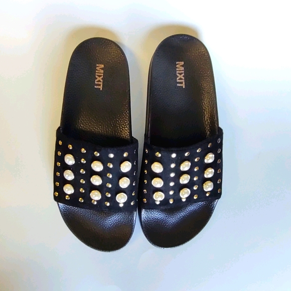 MIXIT Black whit Pearl and Stud Woman Slides. Sz 9 - Picture 4 of 12